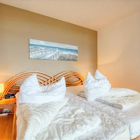 - Haus L, App 0l0605 Appartement *